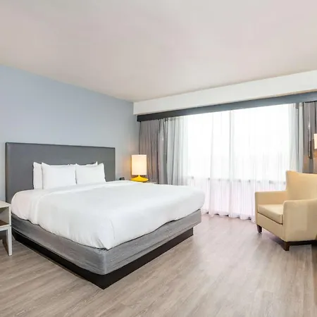 Wyndham Fort Smith City Center-3